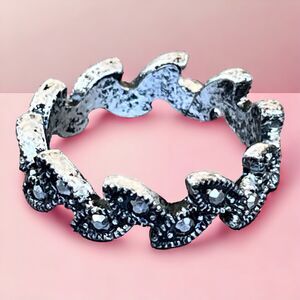 New Boutique Ring Size 8 Antique Silver Crystal Dainty 2B